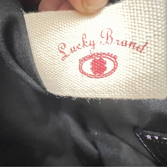 LUCKY Brand Floral Canvas Shoulder Bag - Purple and Black - Picture 9 of 9